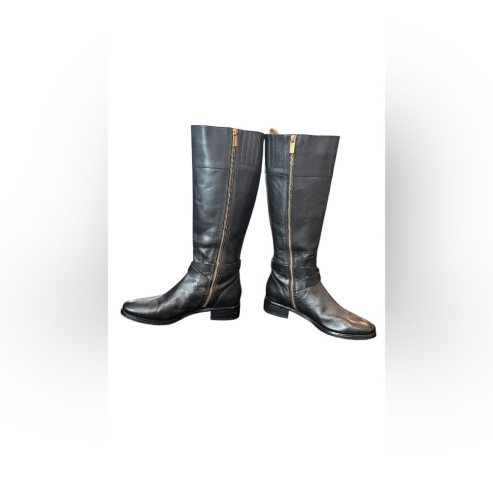 Michael Kors Black Heeled Boots Sleek Leather Design - Picture 5 of 13